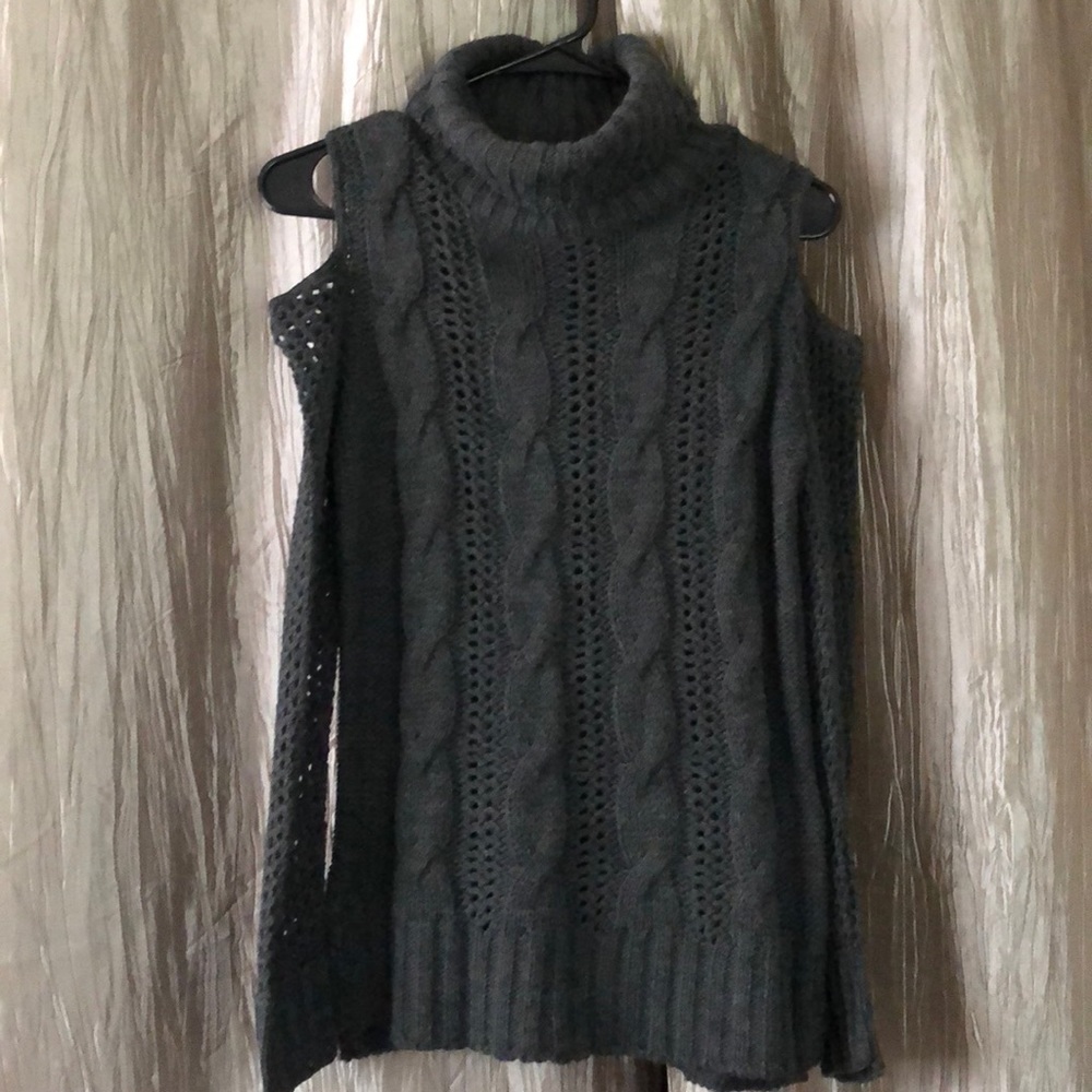 Charcoal knit turtleneck sweater w cutout shoulder